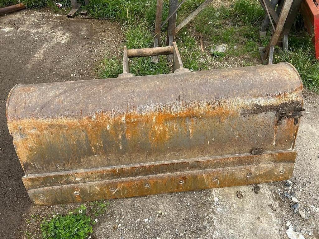 Volvo S60 Buckets