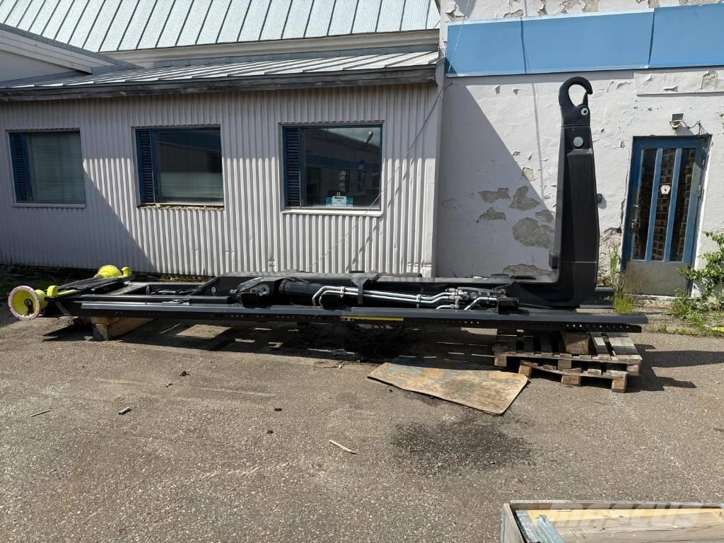 Multilift Ultima 21Z Hook lifts