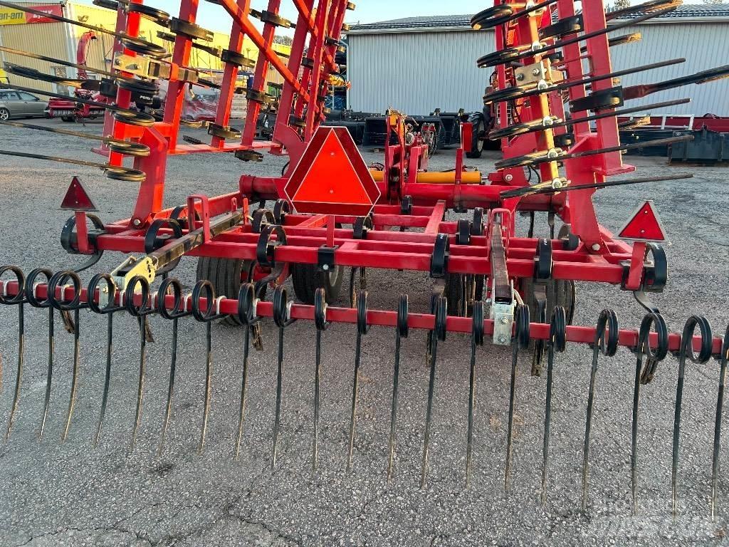 Potila Master 700 Harrows
