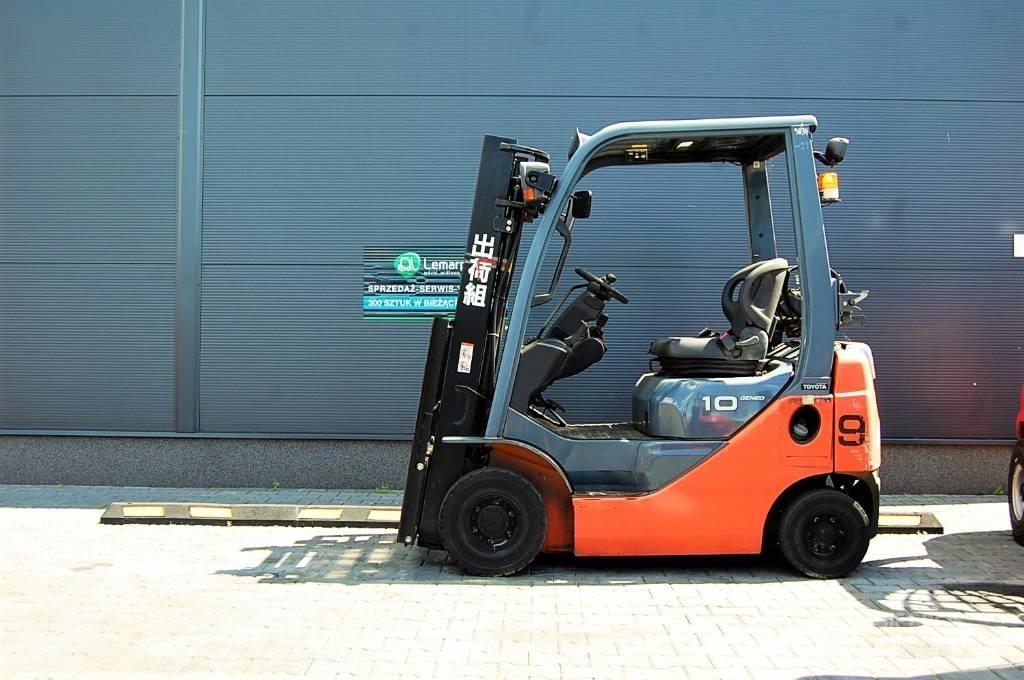 Toyota 8FG10 LPG trucks