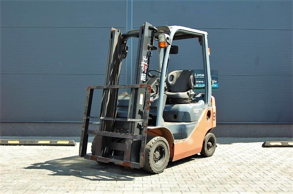 Toyota 8FG10 LPG trucks