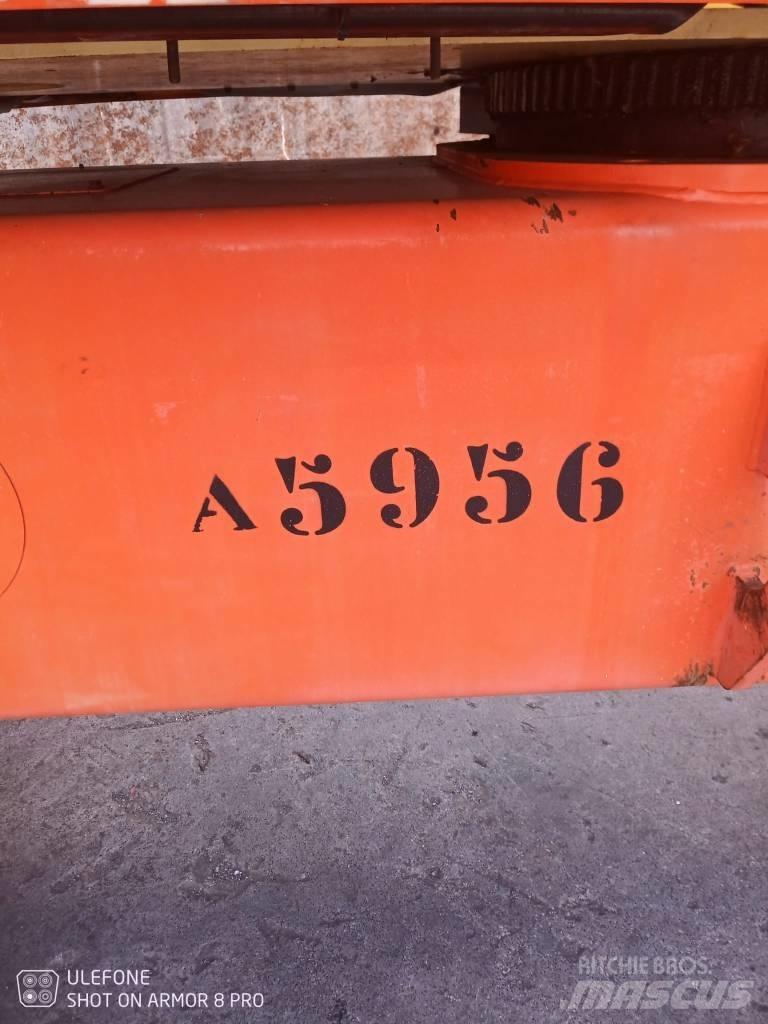 JLG 1350 SJP Telescopic boom lifts