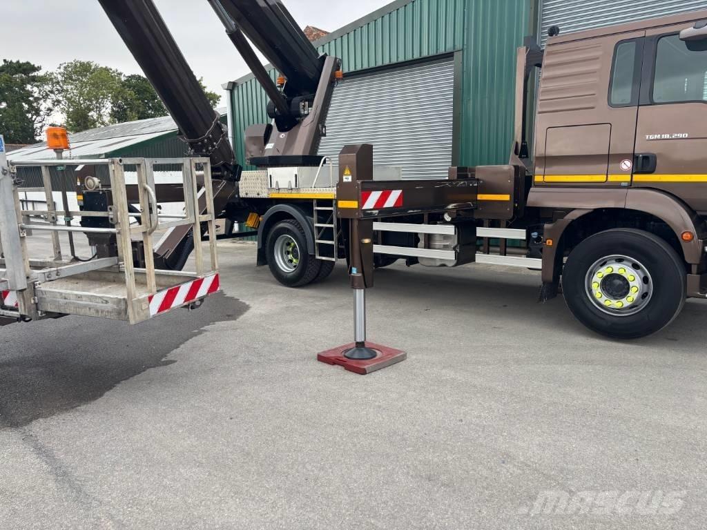 Ruthmann T380 Truck mounted platforms