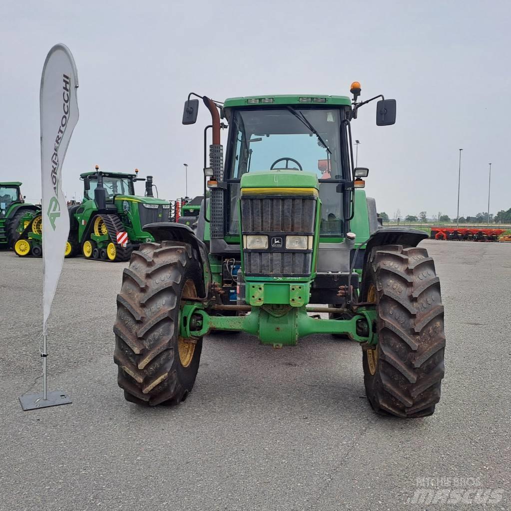 John Deere 7700 Tractors