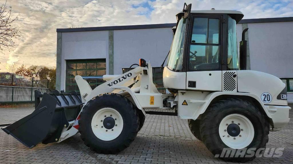 Volvo L 30 B Wheel loaders