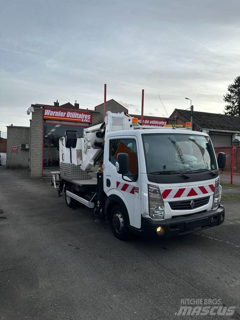 Renault Maxity Truck mounted platforms