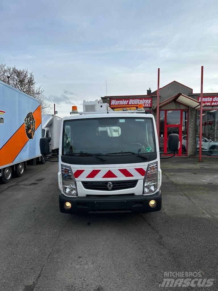 Renault Maxity Truck mounted platforms