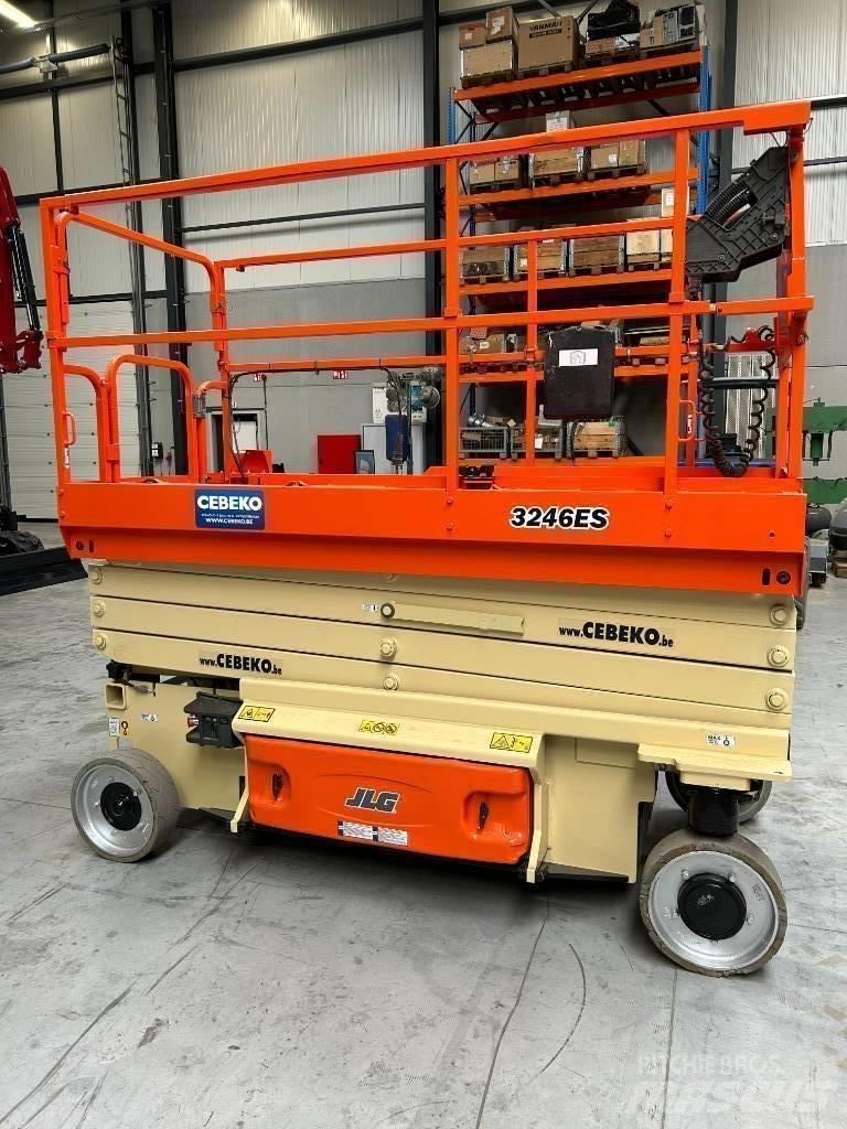 JLG 3246ES Scissor lifts