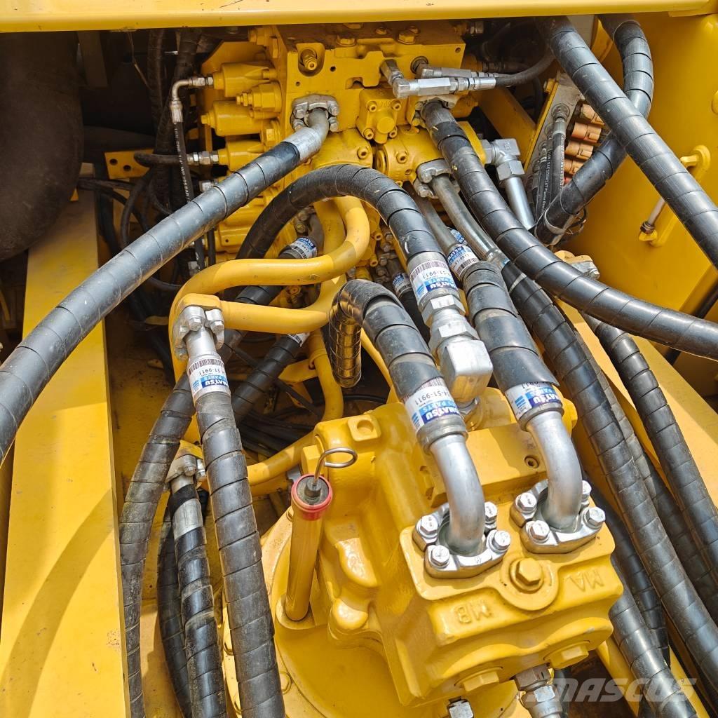Komatsu 350-7 Crawler excavators