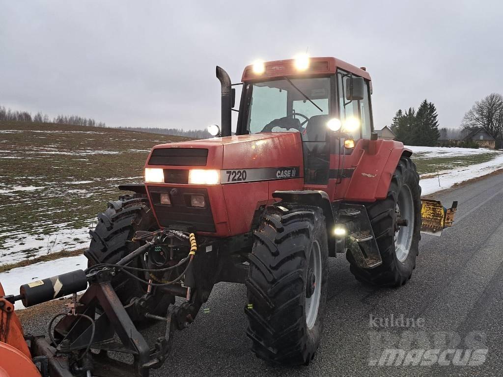 Case IH 7220 Tractors