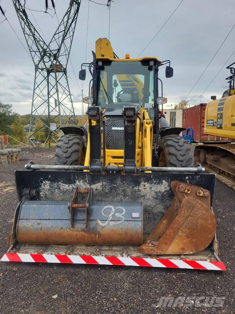 Komatsu 930 E-5 Backhoe