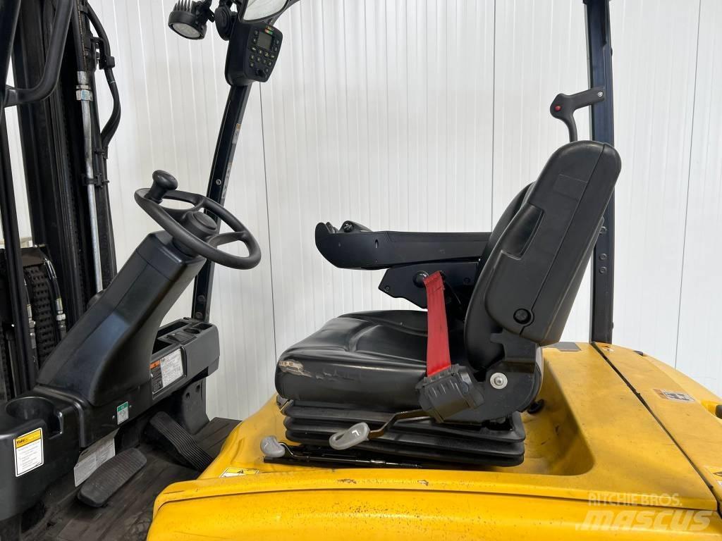 Yale ERP20VT LWB Electric forklift trucks