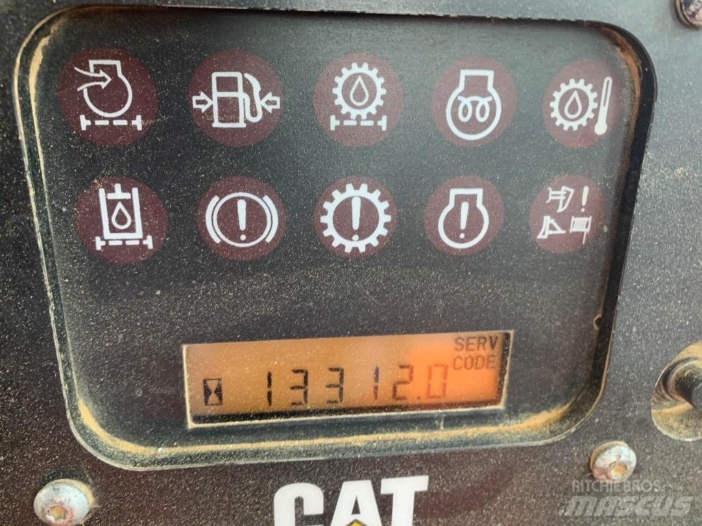 CAT D 6 T Crawler dozers