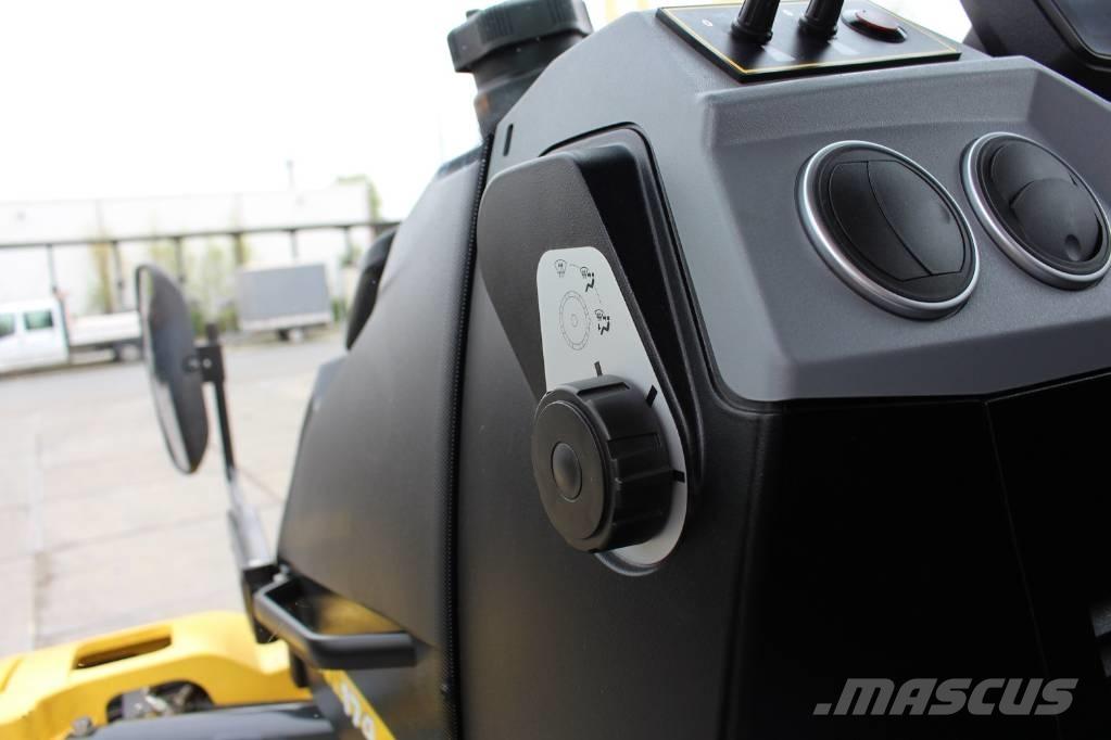 Bomag BW 174 AP-5 AM Twin drum rollers