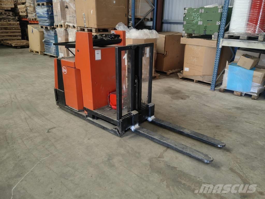 BT OS 1.0WL Medium lift order picker