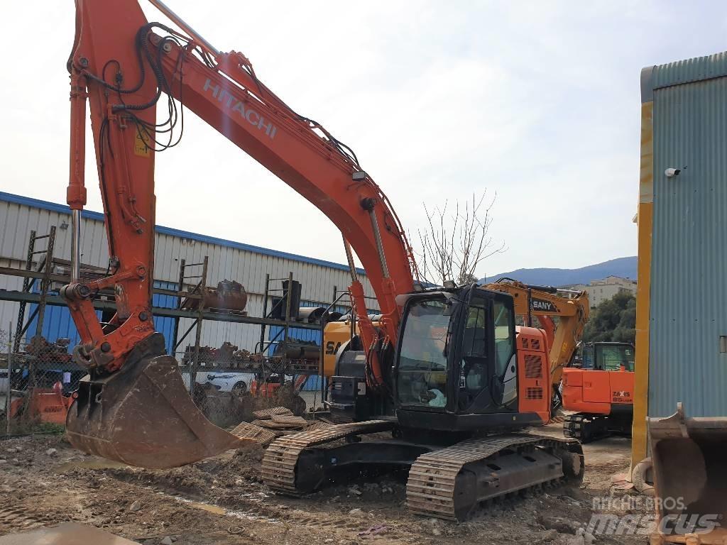 Hitachi ZX225USLC Crawler excavators