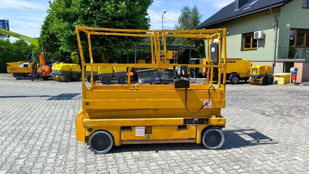 Haulotte Compact 8 Scissor lifts