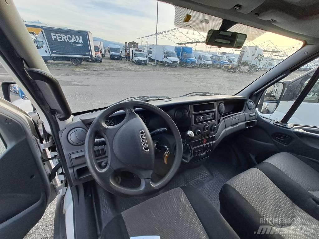 Iveco DAILY 60C17 Box trucks