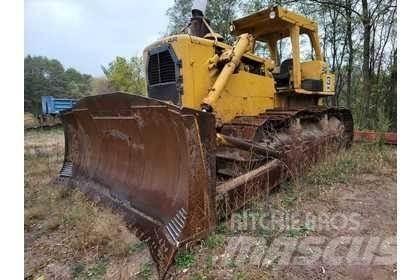 CAT D9H Crawler dozers