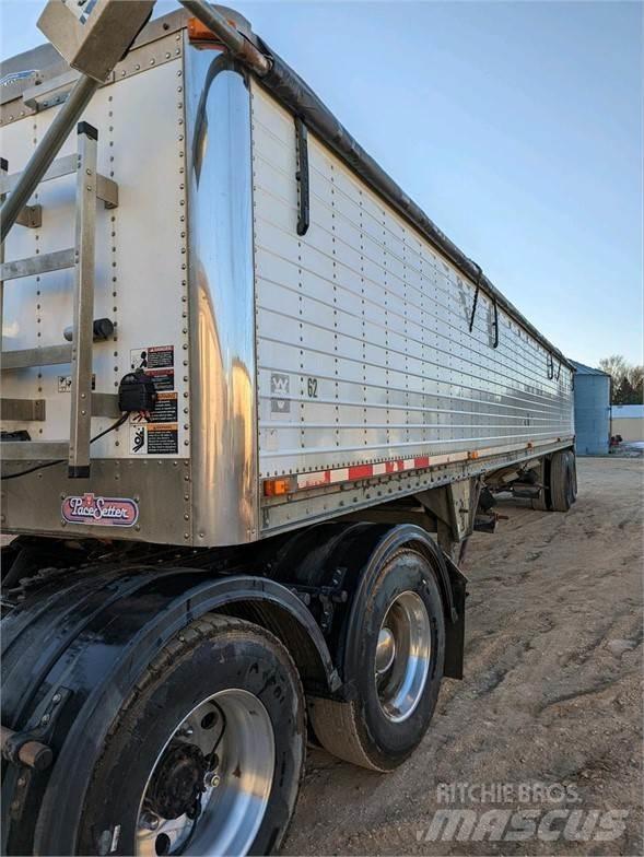 Wilson 41-66 Grain / Silage Trailers