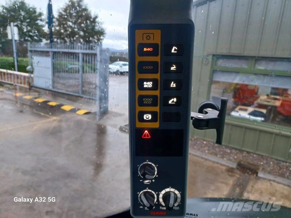 CLAAS Arion 430 Tractors