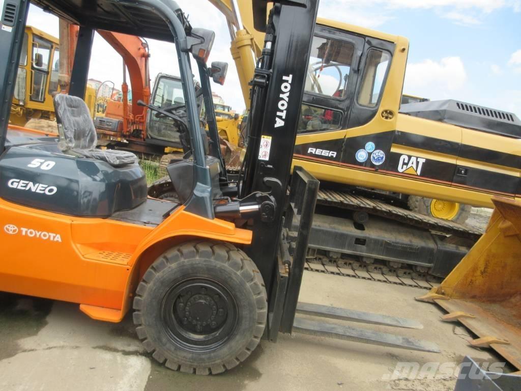 Toyota FD 50 Diesel trucks