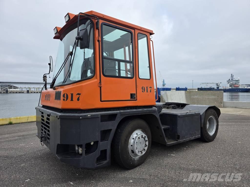 Mafi MT 32 R 4X4 Terminal tractors