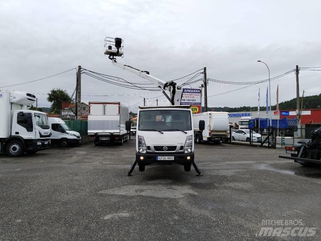 Nissan CABSTAR 35.13 Truck mounted cranes