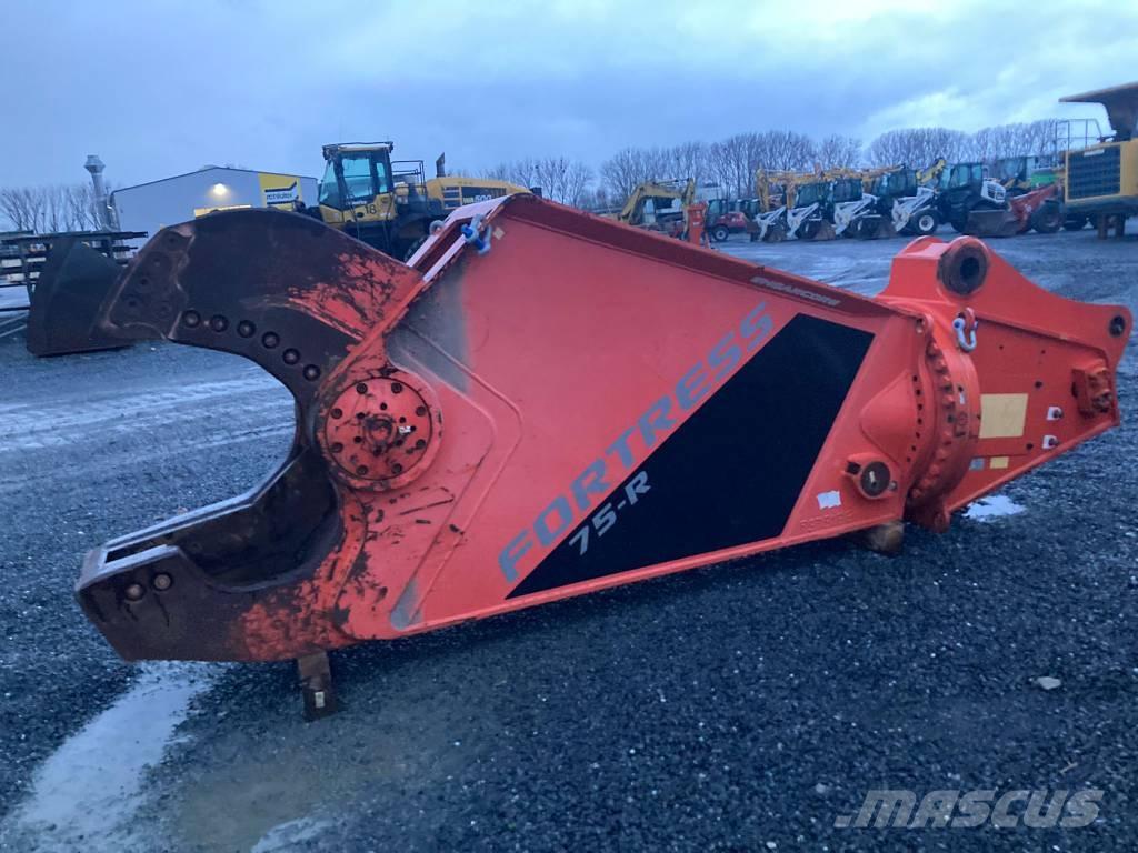  Fortress FS75 Crushers