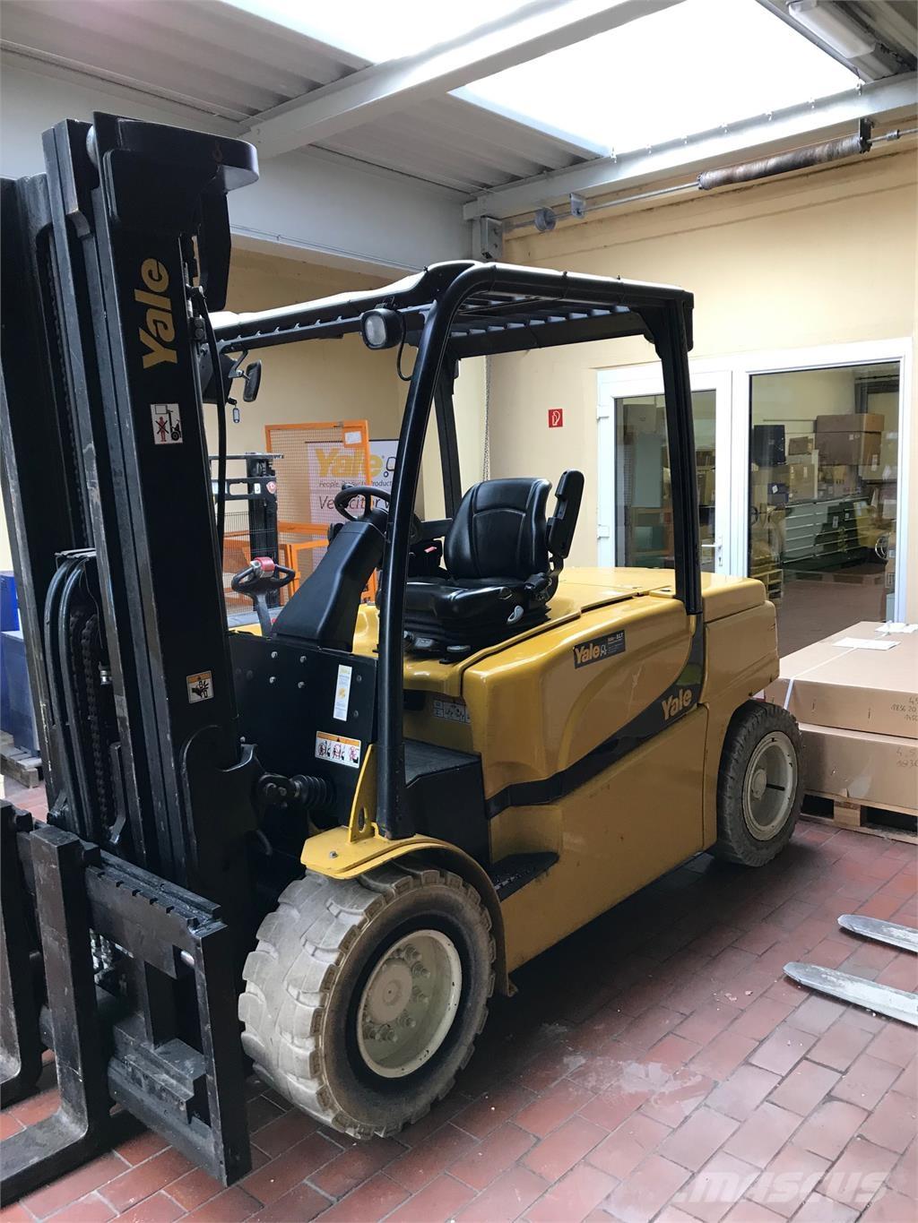 Yale ERP55VM6 Electric forklift trucks