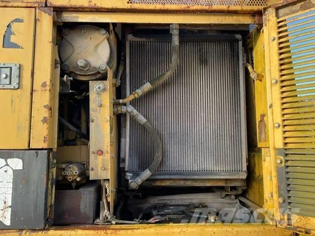 CAT 231 D Crawler excavators