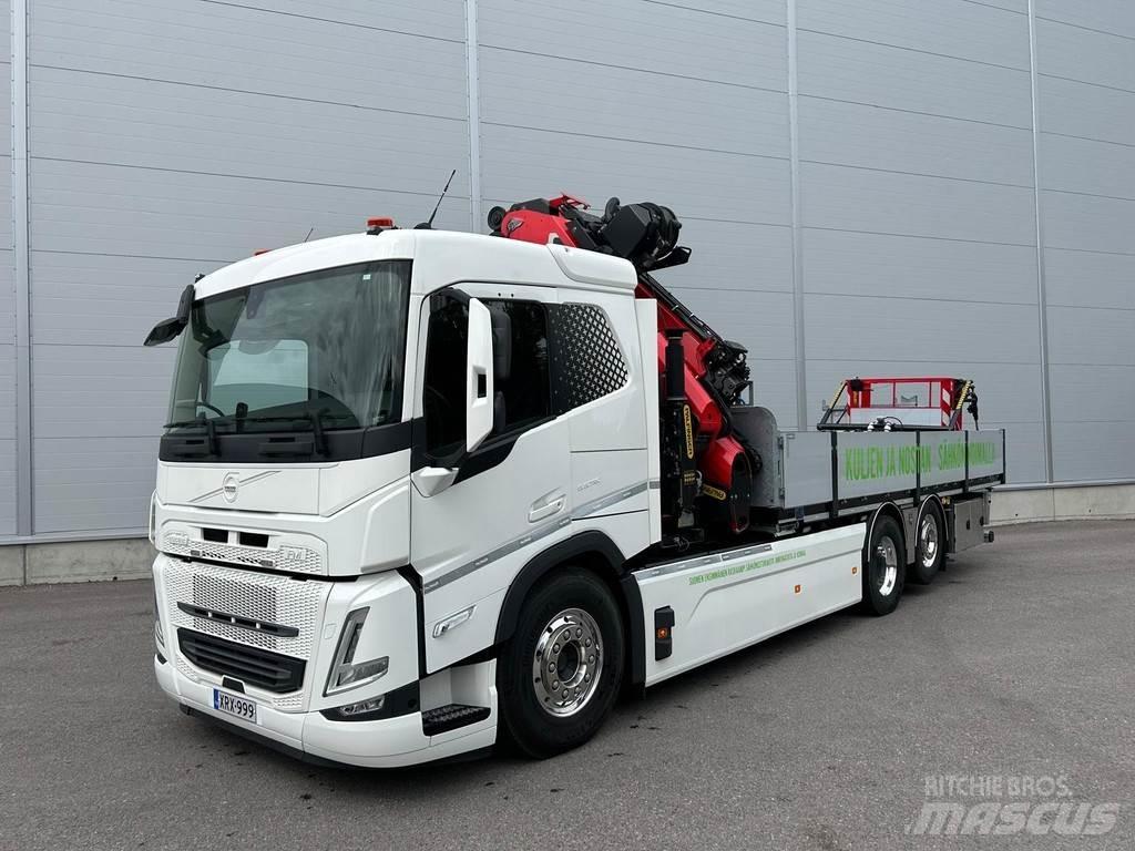 Volvo FM ELECTRIC Truck mounted cranes