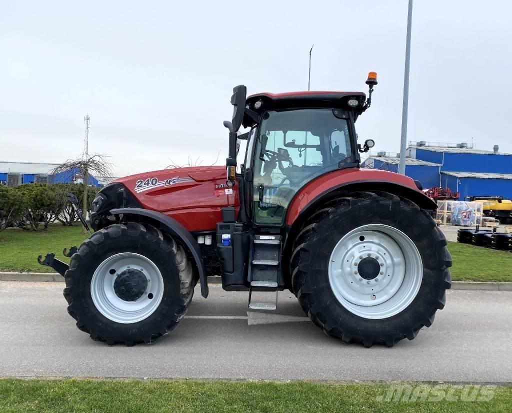 Case IH Puma 240 CVX Tractors
