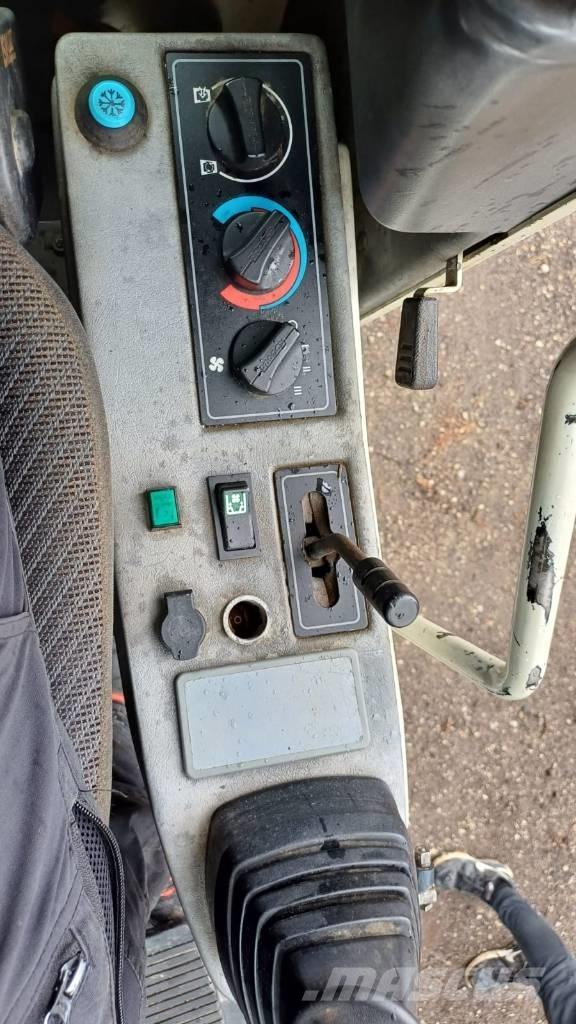 Volvo EW 140 Wheeled excavators