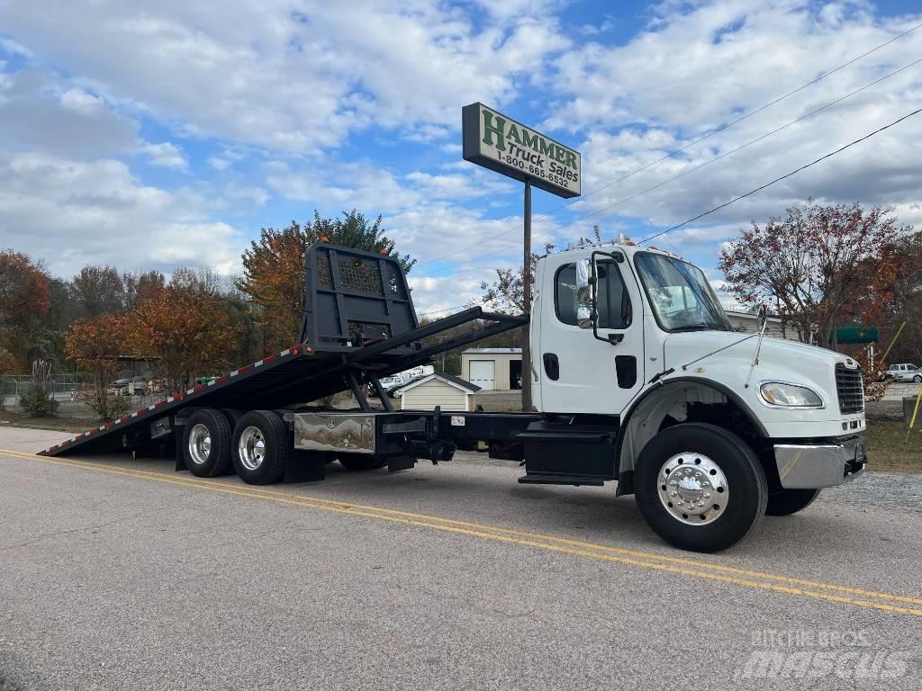 Freightliner M2 Recovery vehicles