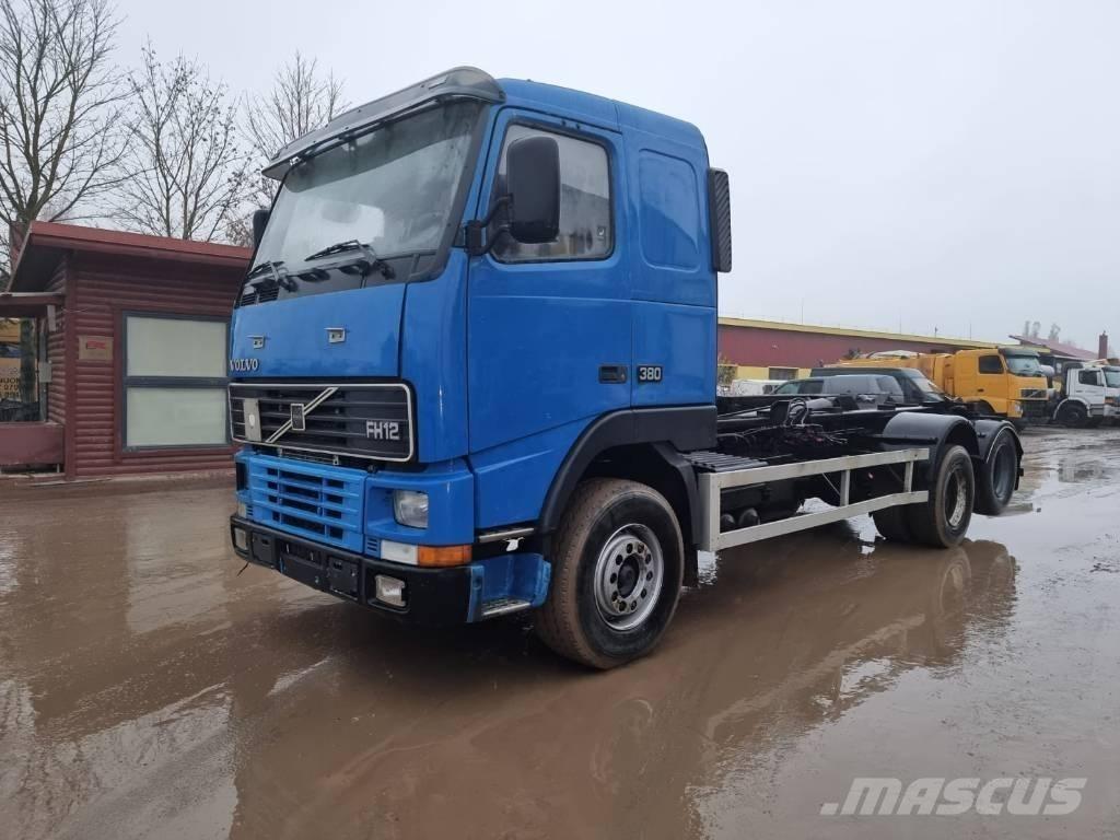 Volvo FH 12 Hook lift trucks
