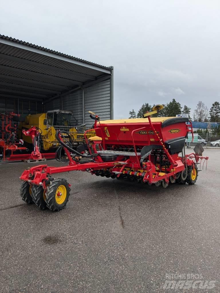 Väderstad Rapid 300C Combination drills