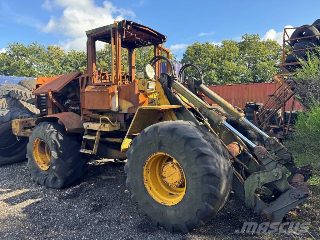 Volvo L 120 B Wheel loaders