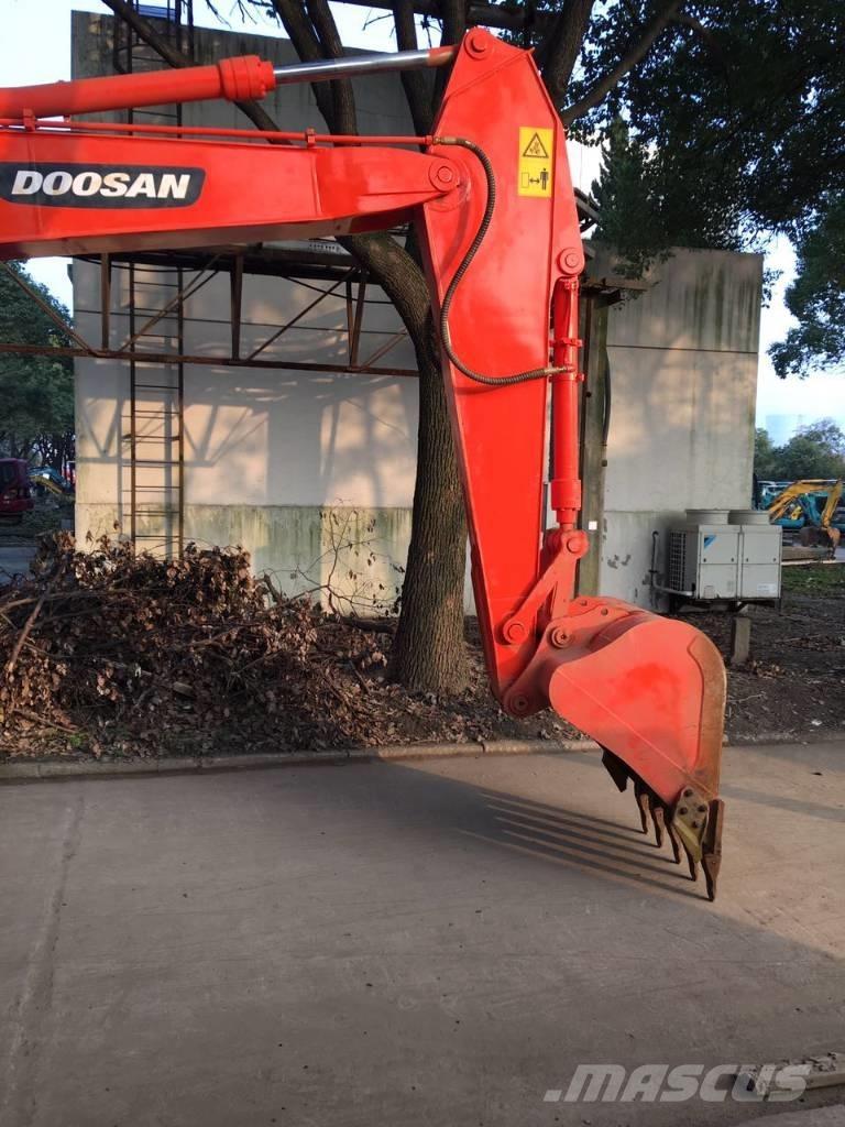 Doosan dh150w-7 Wheeled excavators