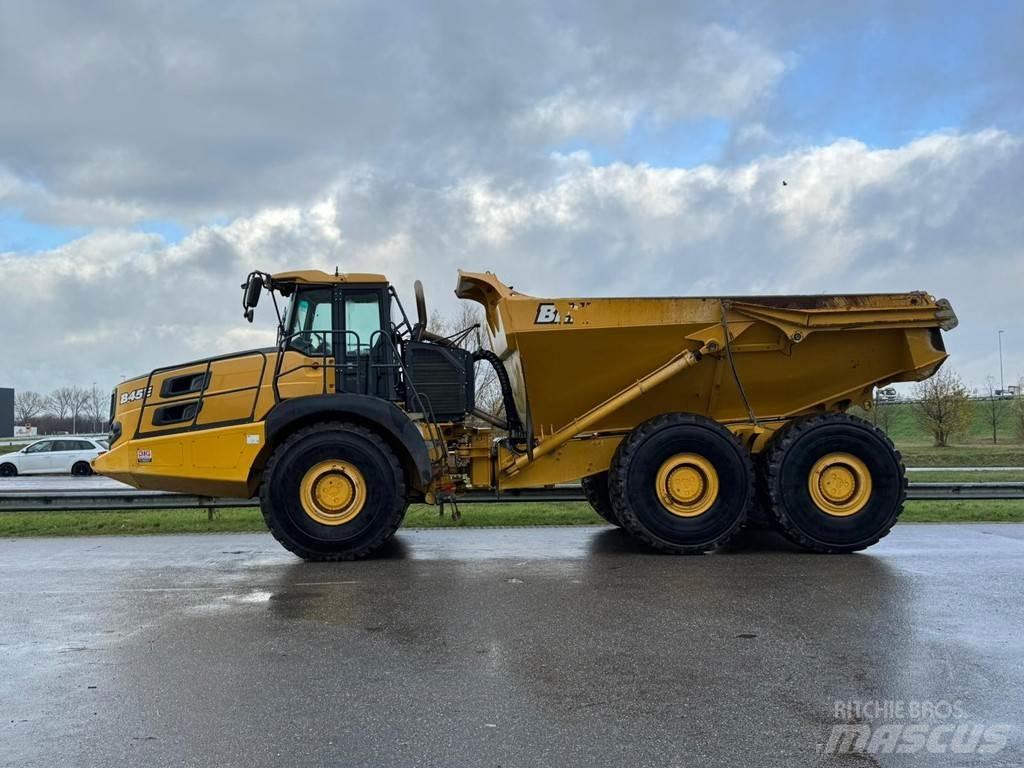 Bell B45E Articulated Haulers