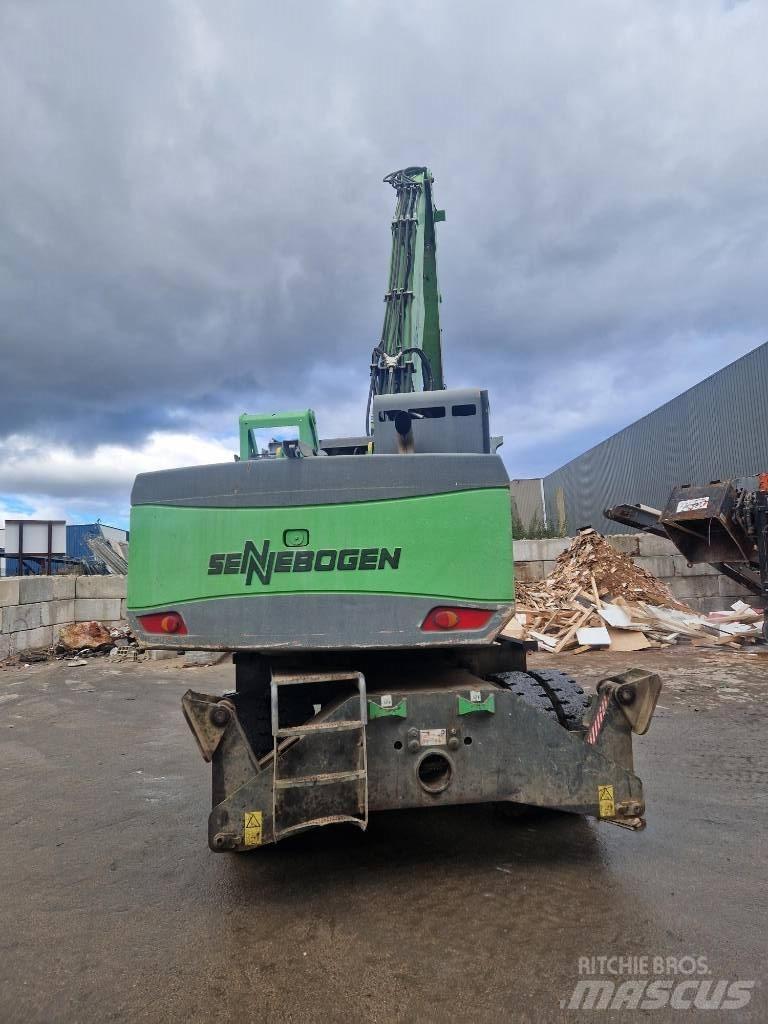 Sennebogen 821 E Wheeled excavators