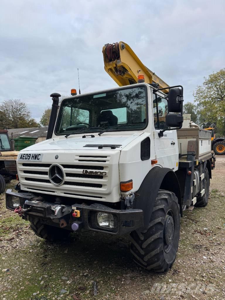 Mercedes-Benz unimog Truck mounted platforms