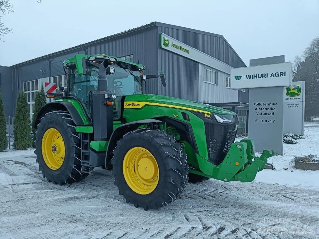 John Deere 8R 370 Tractors