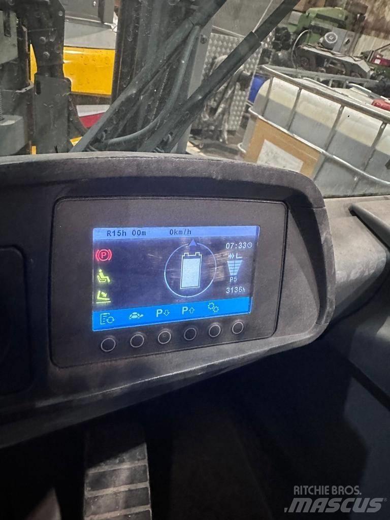 Jungheinrich EFG 540 Electric forklift trucks