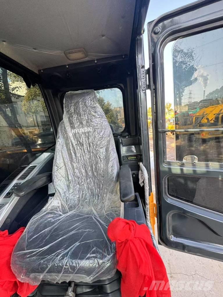 Hyundai 220lc-9s Crawler excavators