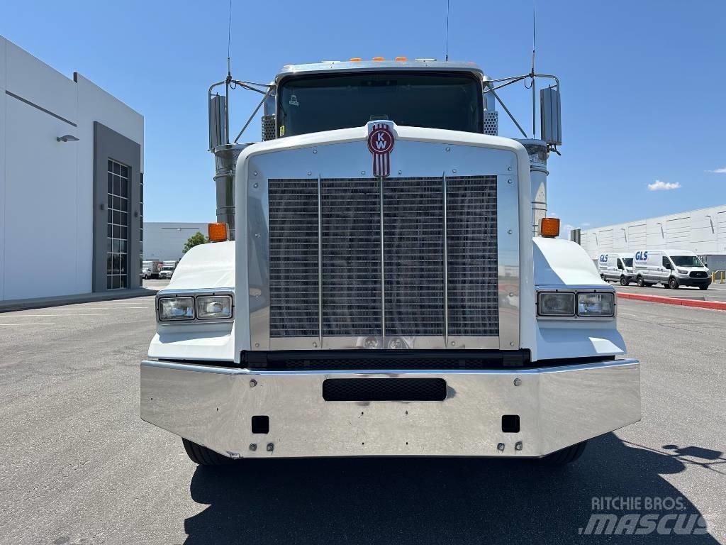 Kenworth T800 Chassis Cab trucks