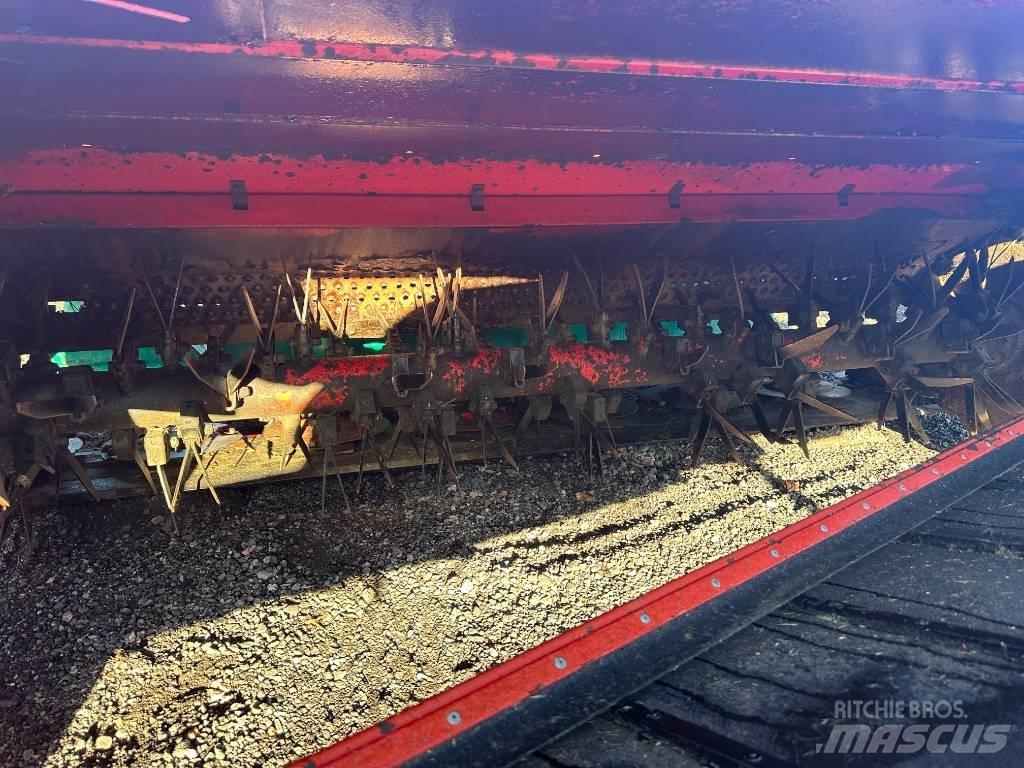 Kverneland 4032 C BX Mower-conditioners