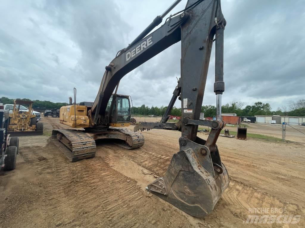 DEERE 250G LC Crawler excavators