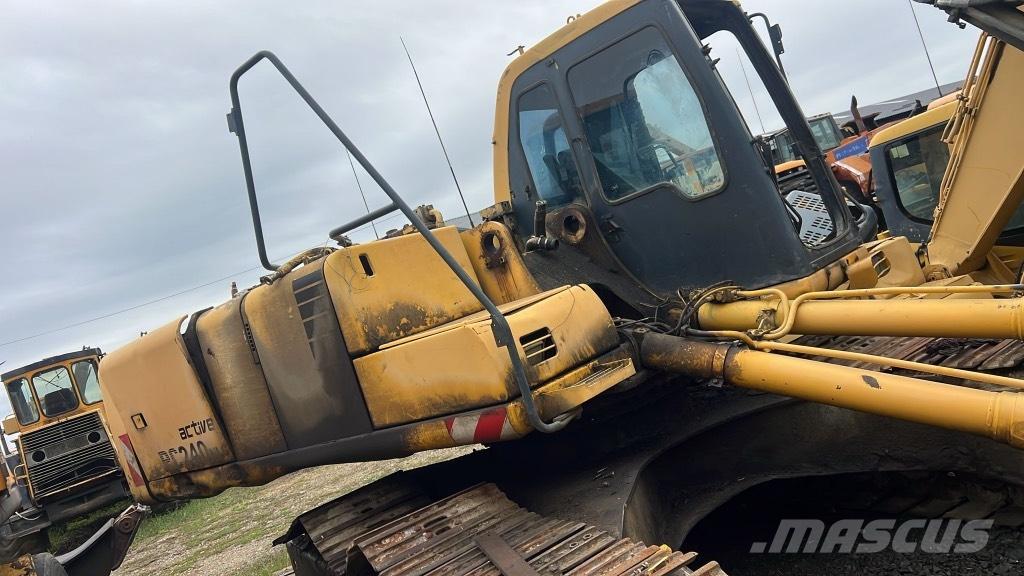 Komatsu PC 240 NLC Radiators