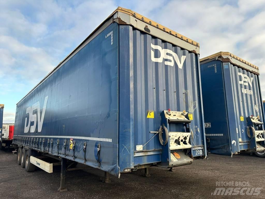 Krone SD Curtain sider semi-trailers